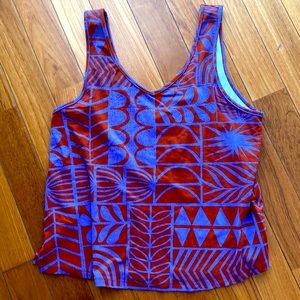 Fighting Eel tank Jodie